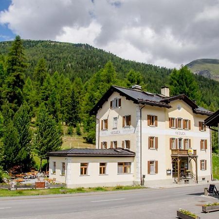 Hotel Veduta Cinuos-Chel Eksteriør billede