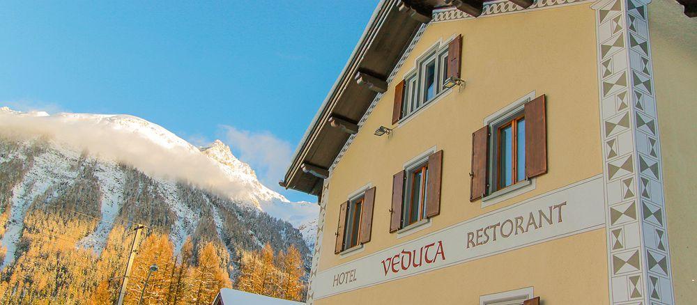 Hotel Veduta Cinuos-Chel Eksteriør billede